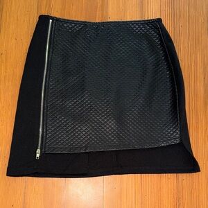 Tobi Black Quilted Mini Skirt